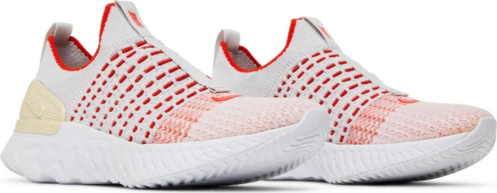 Women’s Nike React Phantom Run Flyknit 2 'Vast Grey Orange'
