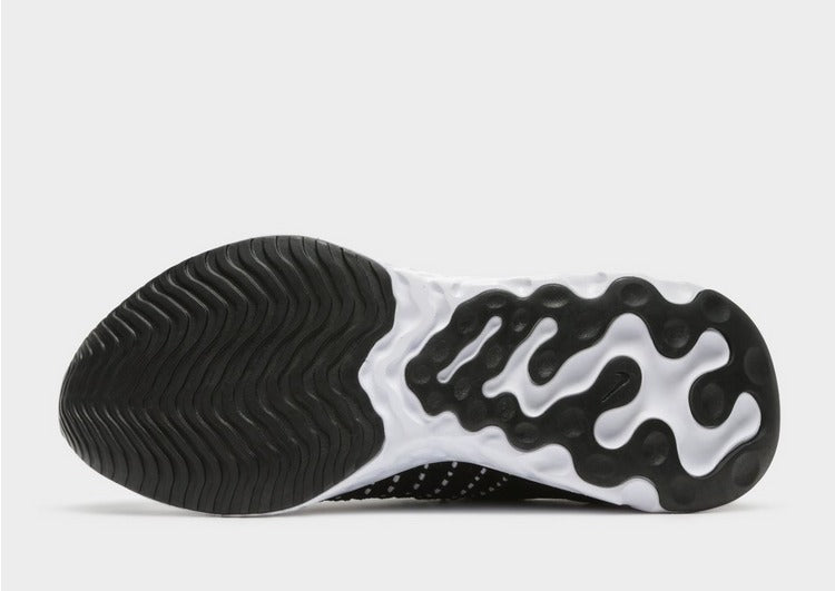 Women’s Nike React Phantom Run Flyknit 2 'Black/White'